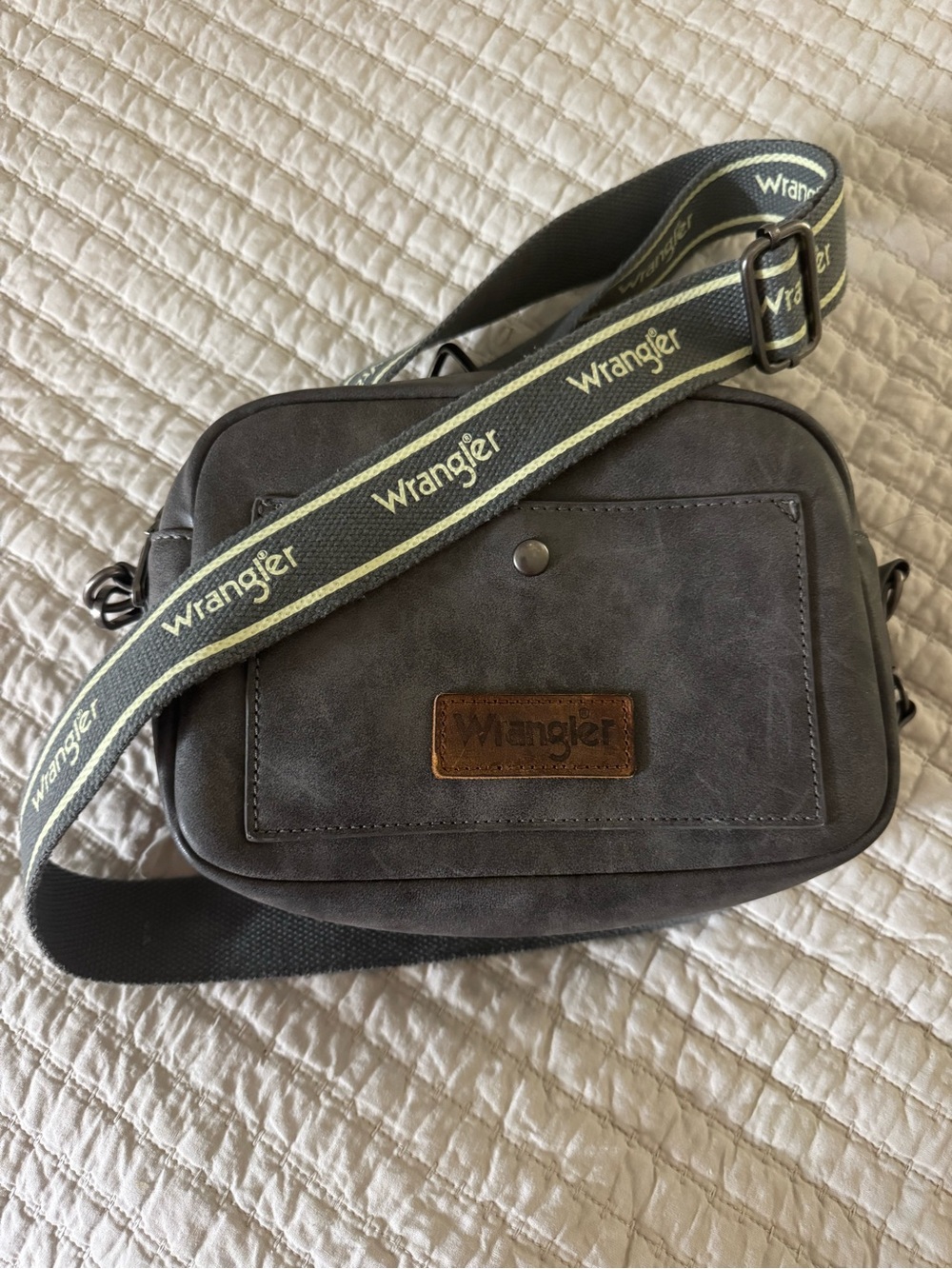 Wrangler Gray Leather Crossbody Messenger with Logo Strap